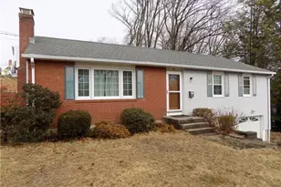 36 Woodcrest Dr, Bristol, CT 06010 - Photo 1