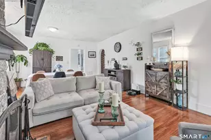 12 Violet St, Hamden, CT 06517 - Photo 6