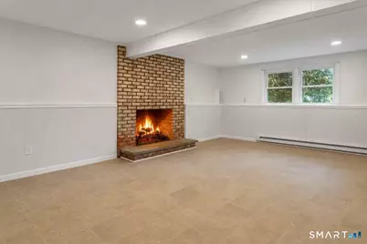 402 Wheeler Park Avenue, Fairfield, CT 06825 - Photo 20