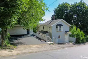 94 Wall St, Waterbury, CT 06705 - Photo 2