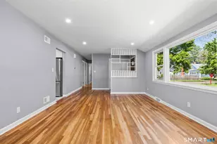 215 Wellington St, Stratford, CT 06615 - Photo 8