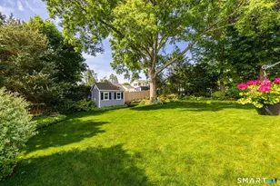 19 Baldwin St, West Hartford, CT 06110 - Photo 4