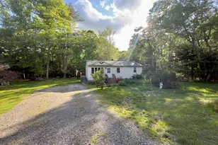 39 Shawnee Dr, Killingly, CT 06239 - Photo 2