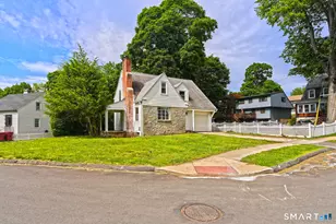 50 Moore Ave, Naugatuck, CT 06770 - Photo 20