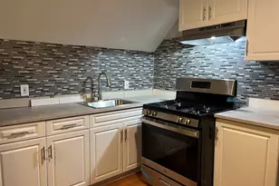 105 1st St, Hamden, CT 06514 - Photo 1