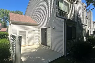 52 Deer Run, Bethel, CT 06801 - Photo 2