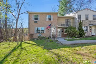 15 Surrey Ln, Torrington, CT 06790 - Photo 2