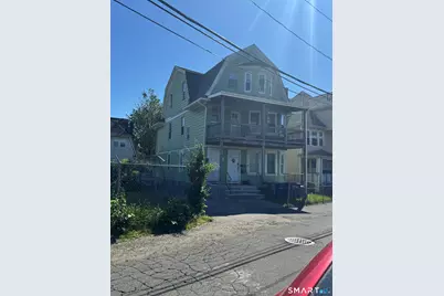 111 Calhoun Place, Bridgeport, CT 06606 - Photo 2