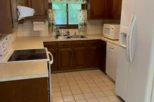 725 Georges Hill Rd, Southbury, CT 06488 - Photo 6