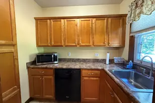 134 Forest St, Hamden, CT 06518 - Photo 8