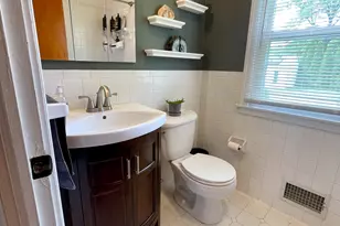 41 Cumpstone Dr, Hamden, CT 06518 - Photo 18