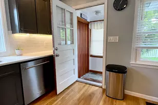 41 Cumpstone Dr, Hamden, CT 06518 - Photo 10