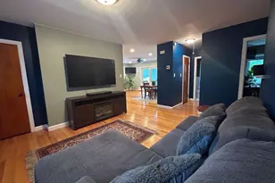 41 Cumpstone Dr, Hamden, CT 06518 - Photo 4