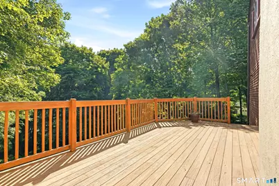 136 Hoyts Hill, Bethel, CT 06801 - Photo 32