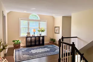 2 Jeremy Garden Ln, Woodbridge, CT 06525 - Photo 12