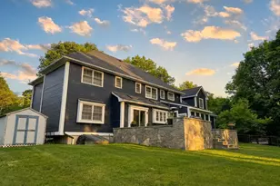 2 Jeremy Garden Ln, Woodbridge, CT 06525 - Photo 18