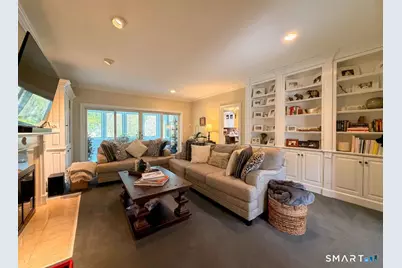 2 Jeremy Garden Lane, Woodbridge, CT 06525 - Photo 4