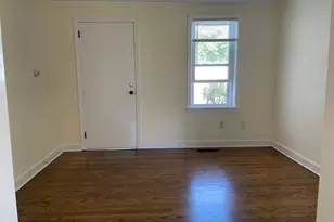 42 Whalley Ave, Milford, CT 06460 - Photo 2