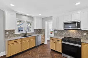 74 Nicholas Ave, Groton, CT 06340 - Photo 14