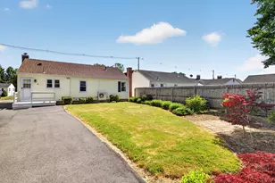 74 Nicholas Ave, Groton, CT 06340 - Photo 34