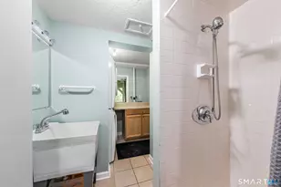 45 E Gate Rd, Danbury, CT 06811 - Photo 34