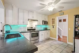 88 S King St, Danbury, CT 06811 - Photo 6
