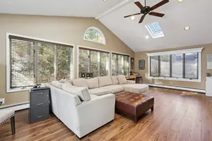 88 S King St, Danbury, CT 06811 - Photo 4