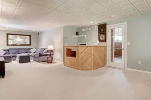 35 Wood's Edge Ct, Berlin, CT 06037 - Photo 6