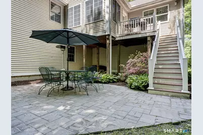 35 Woodsedge Court, Berlin, CT 06037 - Photo 32