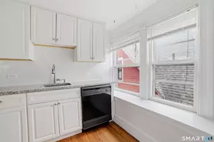 110 Avon St, New Haven, CT 06511 - Photo 32