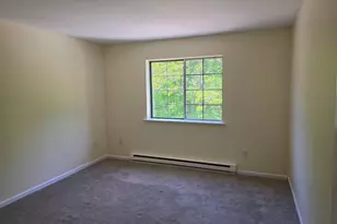 25 Lisa Ct, Waterbury, CT 06704 - Photo 6