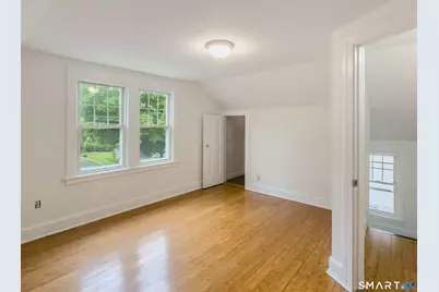 44 Quinsigamond Avenue, Waterbury, CT 06708 - Photo 12