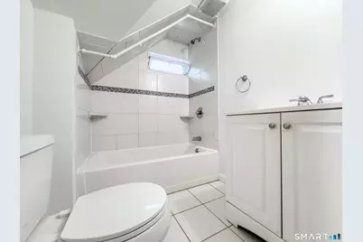 44 Quinsigamond Avenue, Waterbury, CT 06708 - Photo 18
