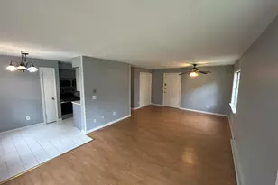 5 Woodside Ave, Danbury, CT 06810 - Photo 2