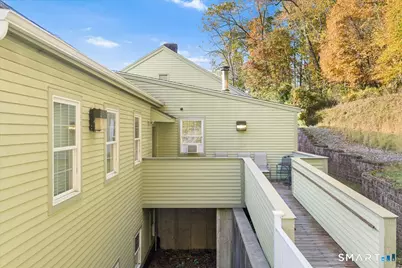 620 Route 32 #2, Montville, CT 06382 - Photo 10