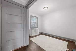 25 Little St, Bridgeport, CT 06604 - Photo 2