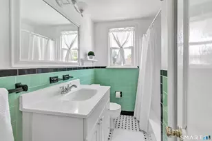 15 Evelyn St, Trumbull, CT 06611 - Photo 26