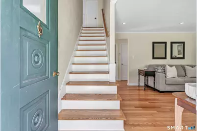 15 Evelyn Street, Trumbull, CT 06611 - Photo 4