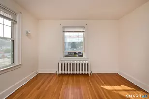 105 Dixon St, Bridgeport, CT 06604 - Photo 28