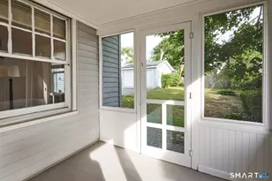 105 Dixon St, Bridgeport, CT 06604 - Photo 22