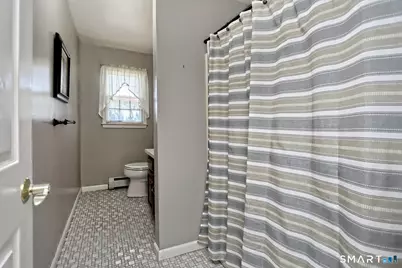 30 Squire Court, Milford, CT 06460 - Photo 16