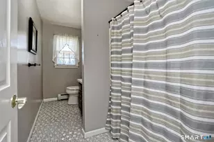 30 Squire Ct, Milford, CT 06460 - Photo 16