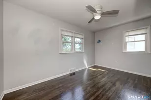 150 Hillcrest Rd, Bridgeport, CT 06606 - Photo 20