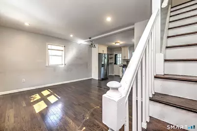 150 Hillcrest Road, Bridgeport, CT 06606 - Photo 8