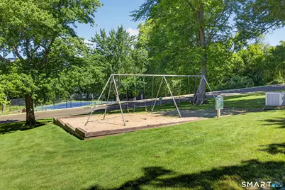722 Robert Frost Drive #722, Branford, CT 06405 - Photo 34