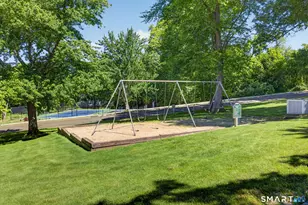 722 Robert Frost Dr, Branford, CT 06405 - Photo 34