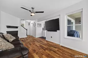 722 Robert Frost Dr, Branford, CT 06405 - Photo 6
