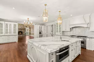 386 Westover Rd, Stamford, CT 06902 - Photo 4