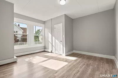 30 North Walnut Street, Waterbury, CT 06704 - Photo 2