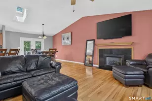 682 Milford Point Rd, Milford, CT 06460 - Photo 4